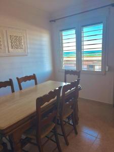 Apartamento en Primera Linea de Playa en Les Palmeres-Vistas al Mar-El Refugio del Mediterráneo