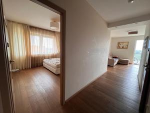 Naujos statybos trijų kambarių butas Dragūnų gatvėje