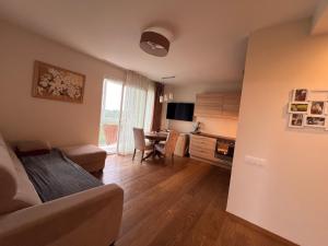 Naujos statybos trijų kambarių butas Dragūnų gatvėje