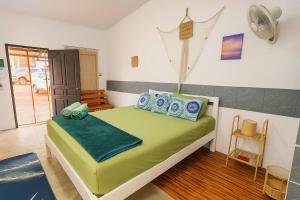 Full Moon Confidence Cave Rest After the Rave