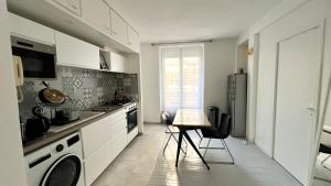 cosy design apartment Paris