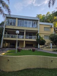 Casa Al pie del Cerro