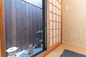 蛮子民宿 金閣寺