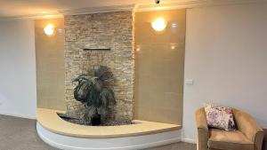 Star on Main with a Pool