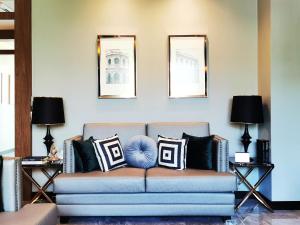 Luxury 2 Bedroom Private Pool Villa in Kamala Walk to Beach Shops and Dining