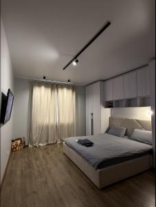 Квартира в парку біля озера, 10 хв до центра, 1км