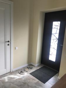 Будинок біля джерела