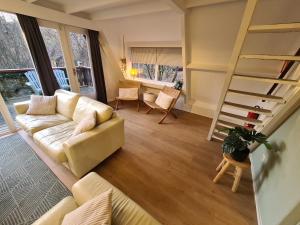 Chalet Séquoia 140, nature, piscine,2 chiens Ok