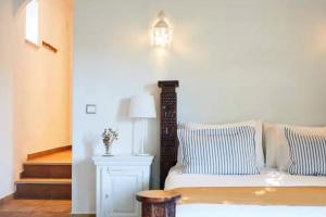 Rustic charm for groups at Orange Grove Farm