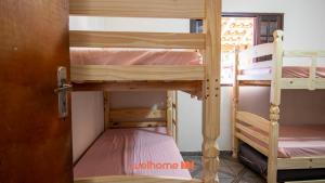 Sitio em Aracariguama com Piscina e Churrasqueira