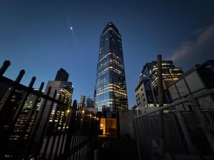 Central Melbourne 2BR Balcony Apartment