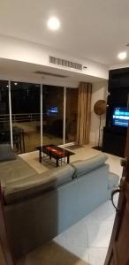 Executive Residence 2