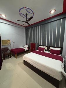 Rudra Prabha Guest House front of Ram Mandir VIP gate number 11 Ayodhya dham railway station 200 metre