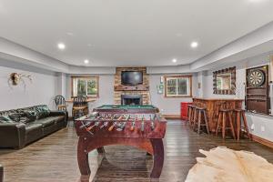 Chalet at Blue