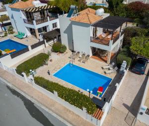 Luxury Pool Villa in Paphos Coral Bay