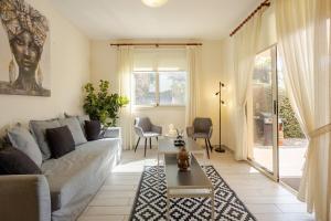 Luxury Pool Villa in Paphos Coral Bay