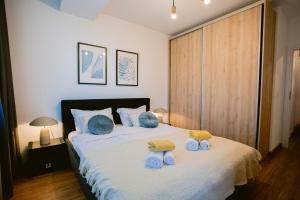 Regie Sunset Apartment