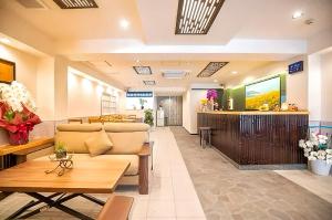 Sunflower Hotel 206, Osaka, Namba & Shinsaibashi