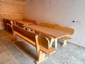 Dzika Dziura z jacuzzi