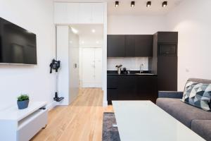 1 CASSINI LOT 5 - Magnifique Studio - Garibaldi - Port