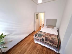 Nikola Tesla Museum, Tasmajdan park, Central