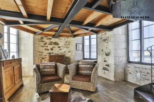 Vivez dans cet ancien semaphore avec vue mer