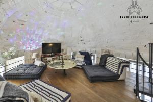 Vivez dans cet ancien semaphore avec vue mer