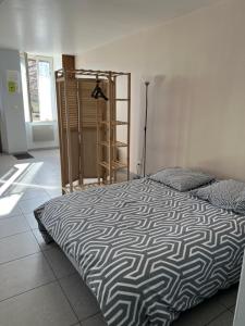 Studio cosy meublé tout confort, Proche centrale, Idéal pros & week-ends