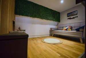 Industrial Charm, Cosy Comfort