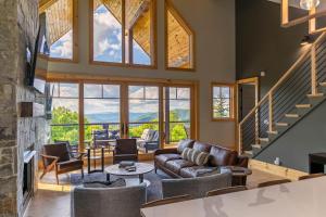 Wine Down at Eagles Nest