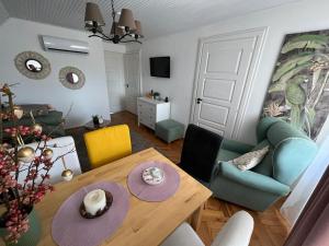 Pancsoló Rigó & Mérges Harkály Apartments