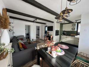 Pancsoló Rigó & Mérges Harkály Apartments