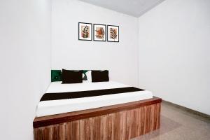 Hotel O Chaudhary Raj Hotal