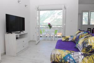 Hera Apartments