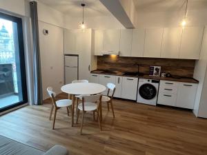 BB Central Apartments