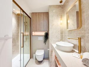 The Cosy Clémenceau