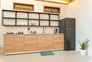 Beachfront Katutubo Villa -the world ends