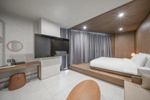 Daegu Dongseongro Giant Hotel