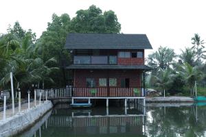 Munroe Mangrove Forest Lake Holidays Resorts
