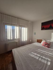 Cozy Nook Stays, Ski rent, zatočišče med Roglo in Termami Zreče, Balkoni z Razgledom!