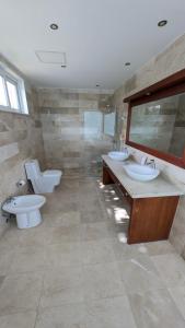 Peninsula Esmeralda Luxury Hotel & Villas