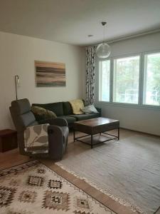 Cozy family-friendly apartment close to nature