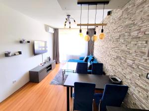 VIP Apartment Belvedere Club