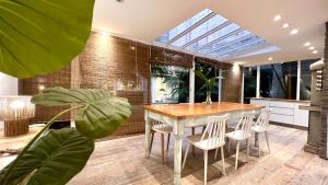 Mansión Jardín - billinghurst - by Bonjour Rental