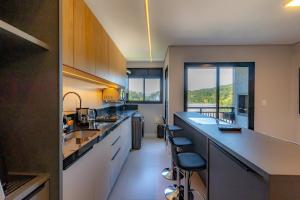 Brava, AP moderno, 2 suítes com varanda gourmet