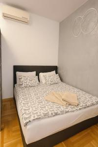 Studio IKA Belgrade Airport Free Parking possible Self Check-In Terrace