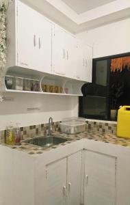 Duck and Drift Hostel - A sleeper Hostel