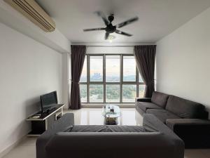 The regalia KLCC panorama view