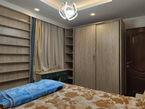 Modern 3-Bedroom Apartment Near Airport, New Cairo & Pyramids