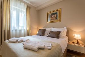 Flores Luxury Suites-Rogoznica